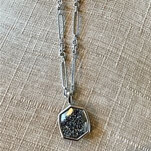 Kendra Scott Elegant Silver Pendant Necklace NWT